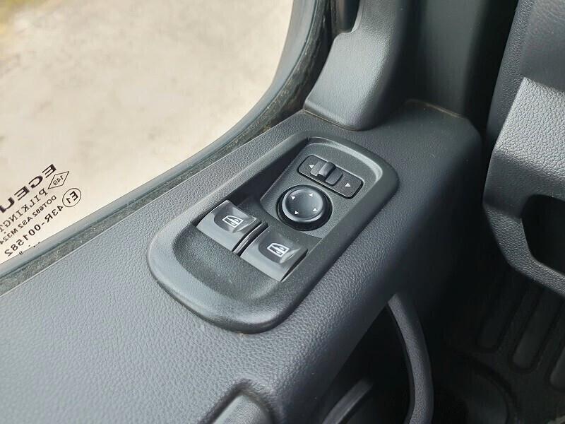 RENAULT NEW Master 2.3 dCi 135 L2H2 ICE PARK FRIGO