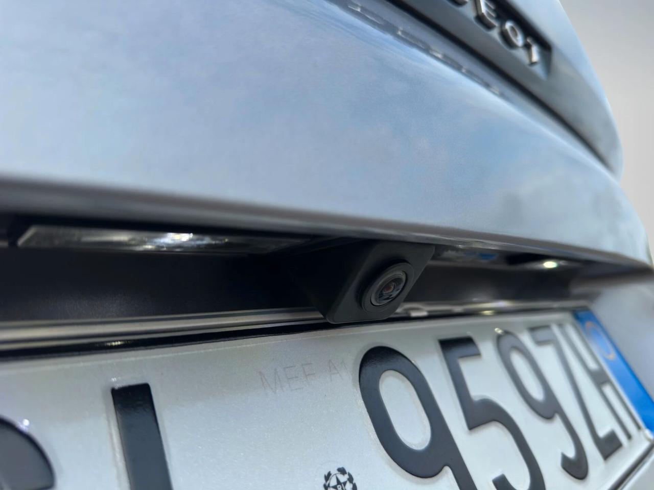Peugeot 3008 BlueHDi 130 S&S EAT8 Allure