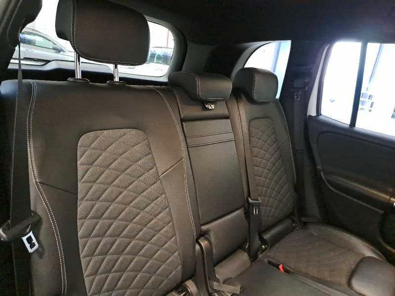 MERCEDES-BENZ GLB 200 d Automatic Sport Plus