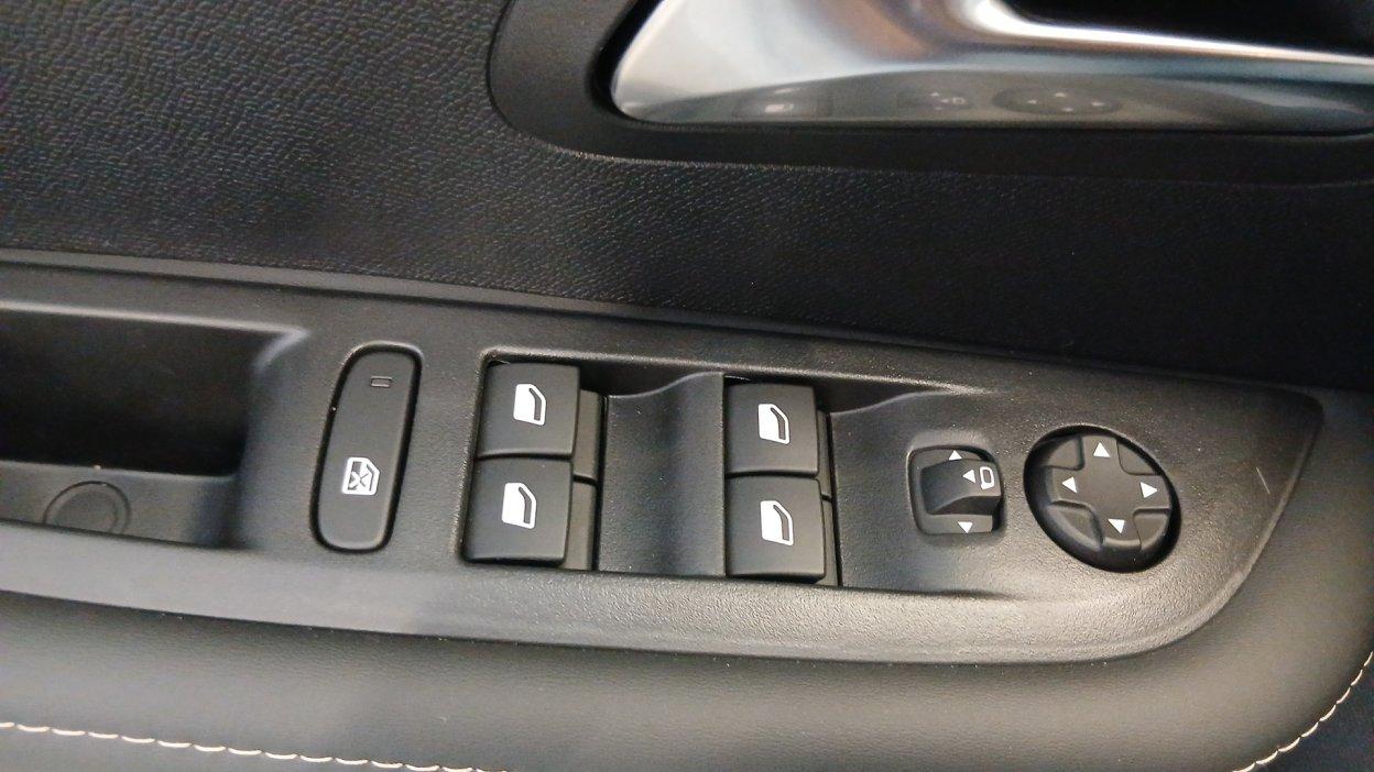 PEUGEOT 208 2ª serie - 208 Hybrid 110 e-DCS6 5 porte Allure