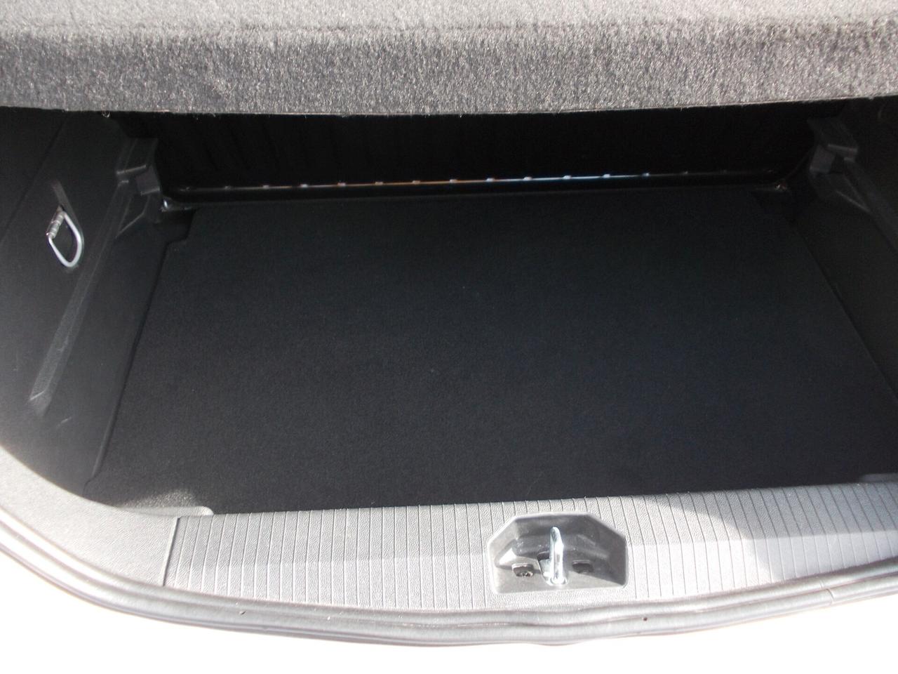 Opel Corsa 1.4 90CV GPL Tech 5 porte Black Edition-KM 74165