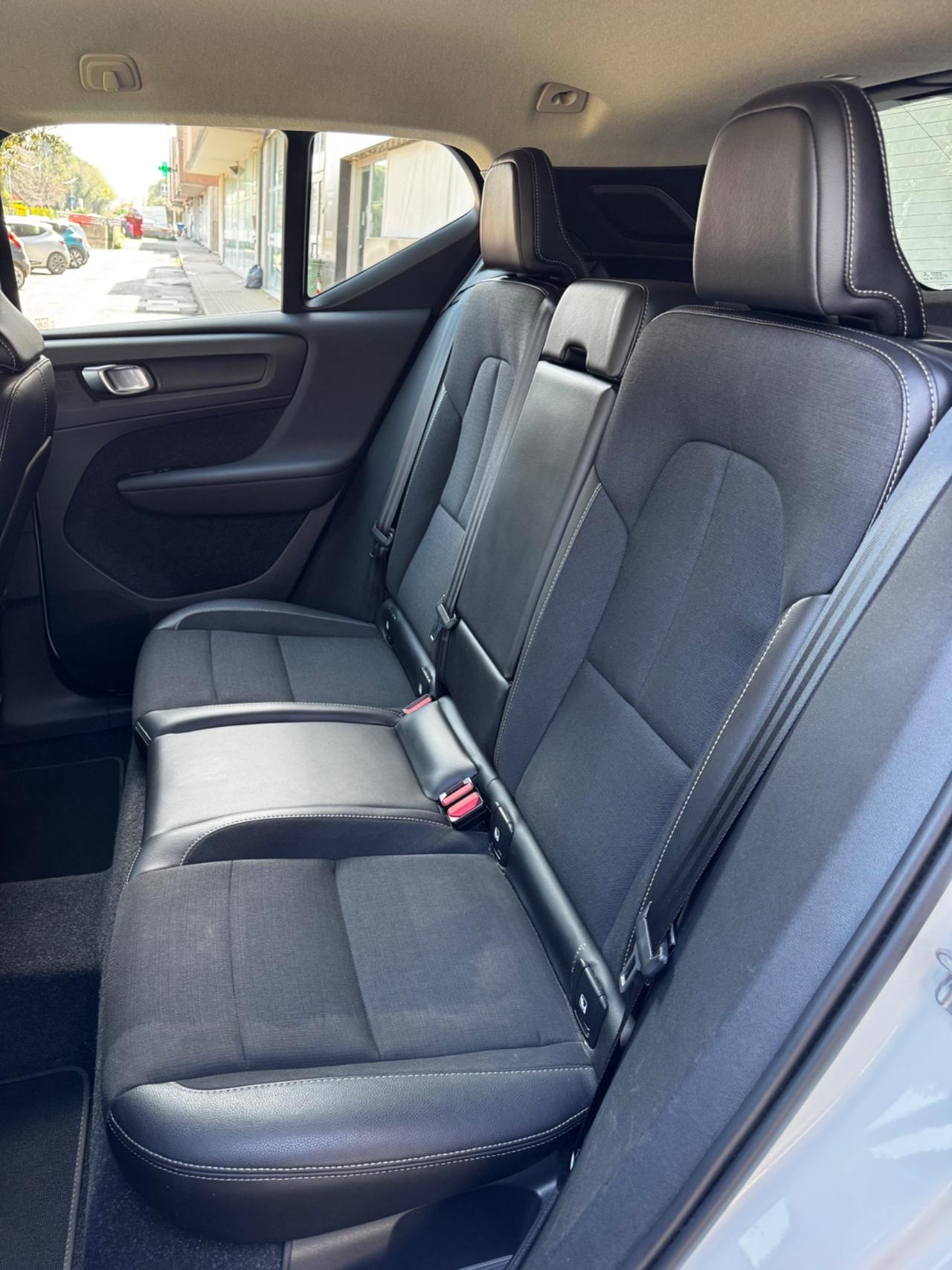 Volvo XC40 D3 AWD Business Plus