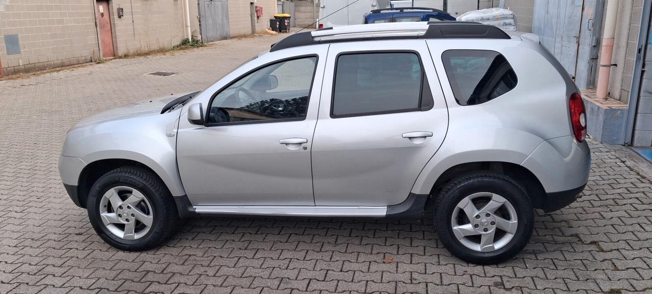 Dacia Duster 1.6 Lauréate Gancio traino