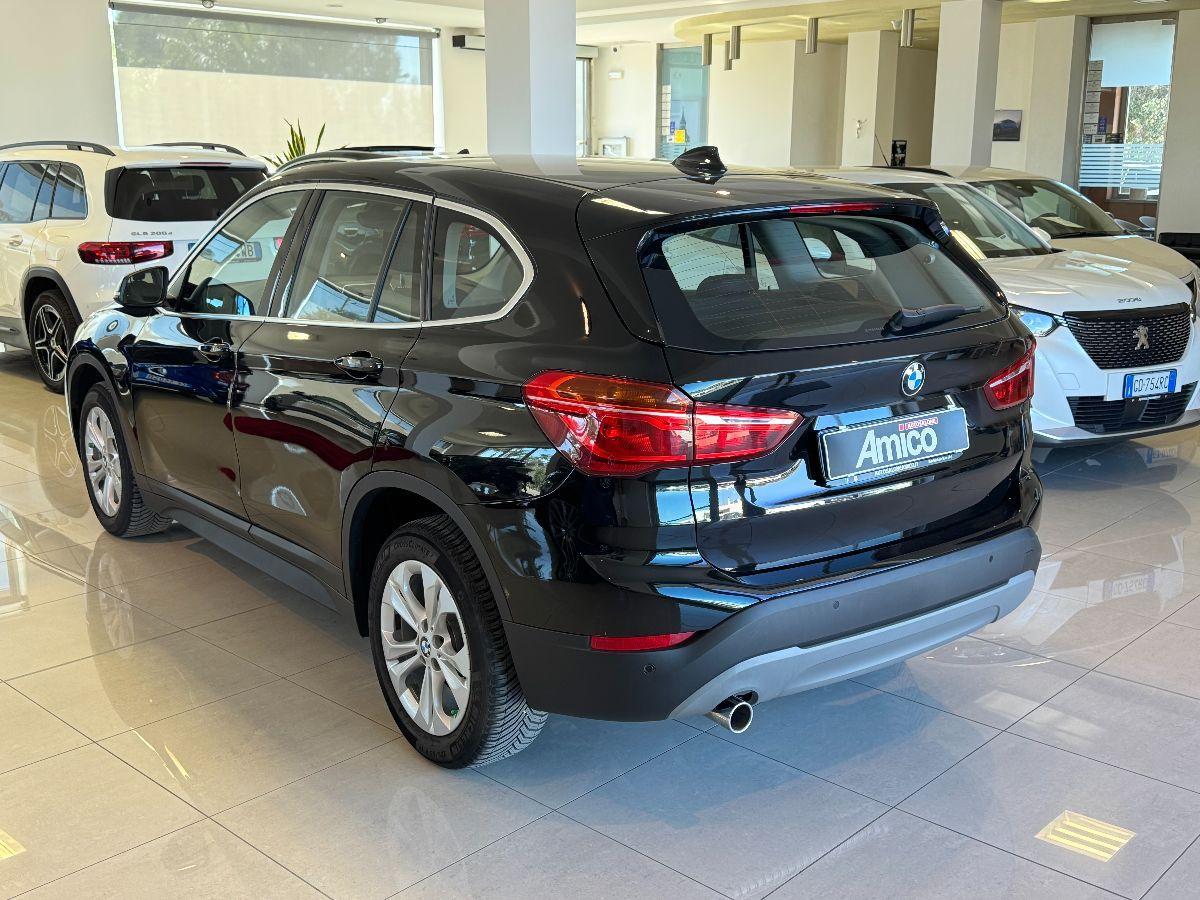 BMW X1 sDrive18d xLine Automatico
