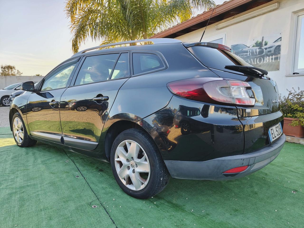 Renault Mégane 1.5 dCi 110CV Attractive Autocarro - 2011