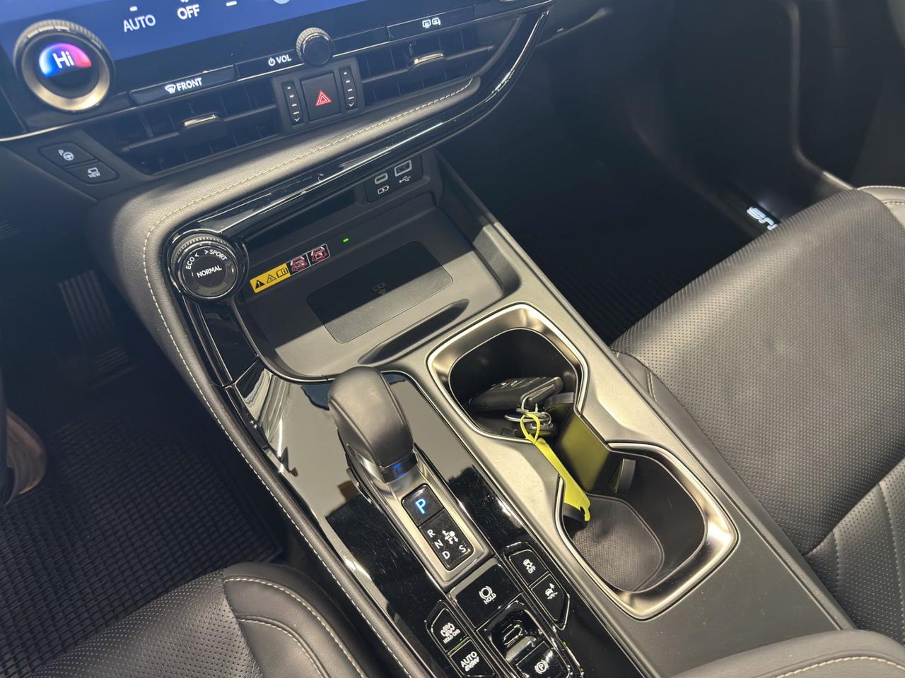 Lexus NX 450h+ 2.5 phev Luxury 4wd 309cv e-cvt