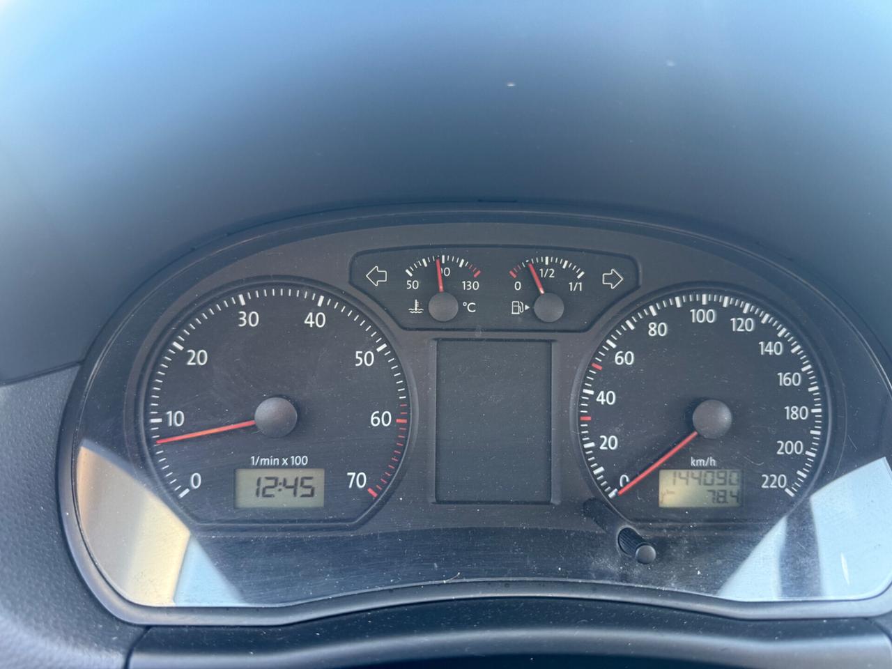 Volkswagen Polo 1.4 benzina GPL neopatentati