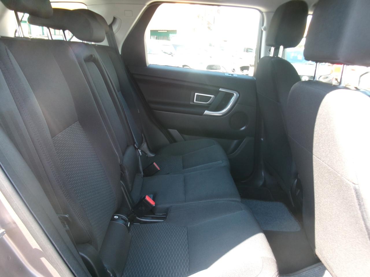 Land Rover Discovery Sport 2.0 TD4 150 CV HSE