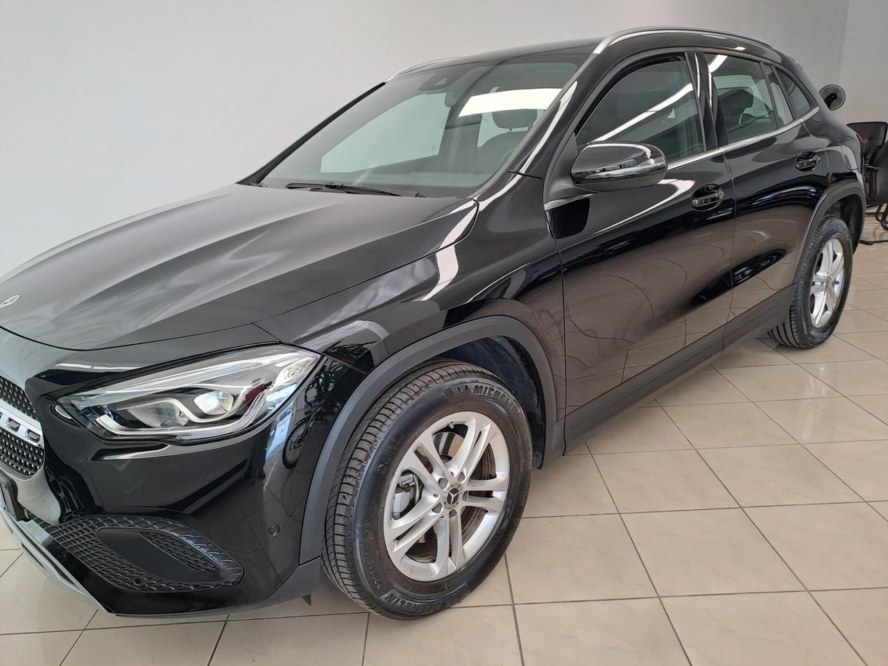 Mercedes-benz CLA 220 180 d Automatic Executive