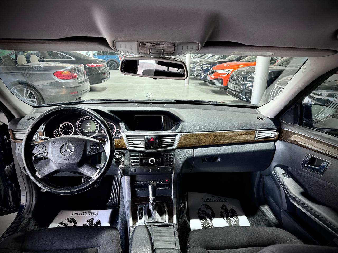 Mercedes-Benz E 220 CDI 170CV Aut. Elegance "MOTORE NUOVO"