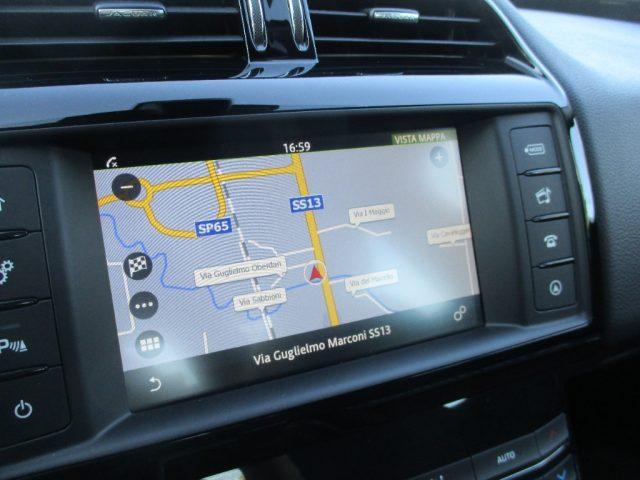 JAGUAR XE 2.0 D Turbo Pure Navi/Frenata/SensoriPark