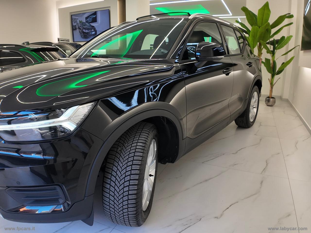 VOLVO XC40 D3 Geartronic R-design TETTO APRIBILE