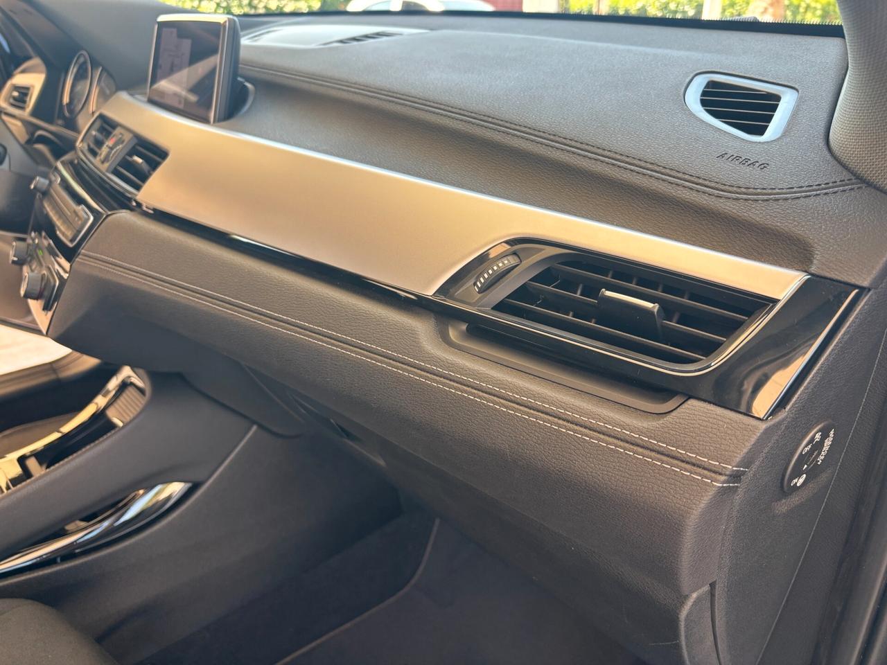 Bmw X2 sDrive18d Advantage - 2023