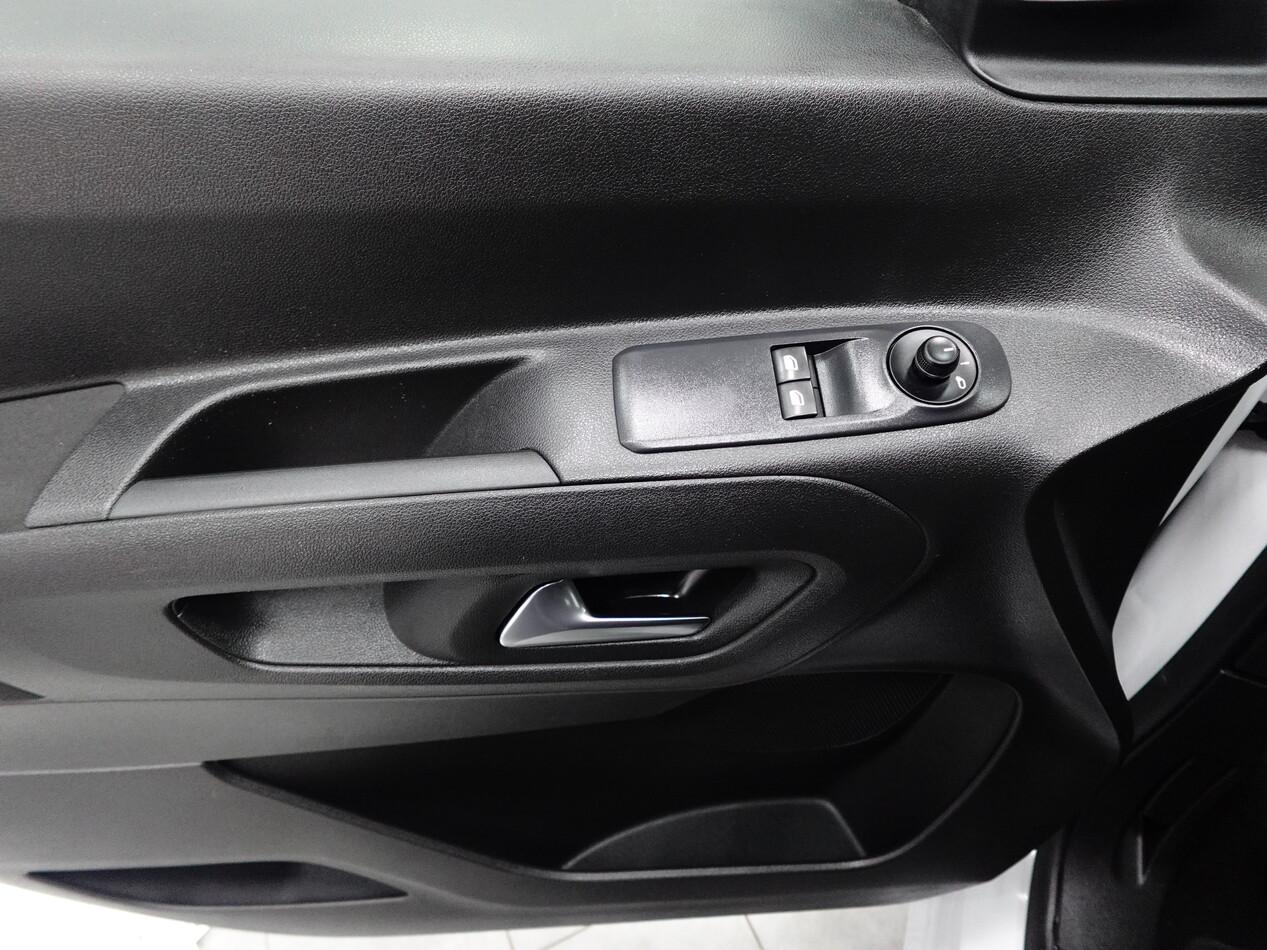 Opel Combo 1.5 D 100 CV LIFE N1 L1H1 ED. PLUS