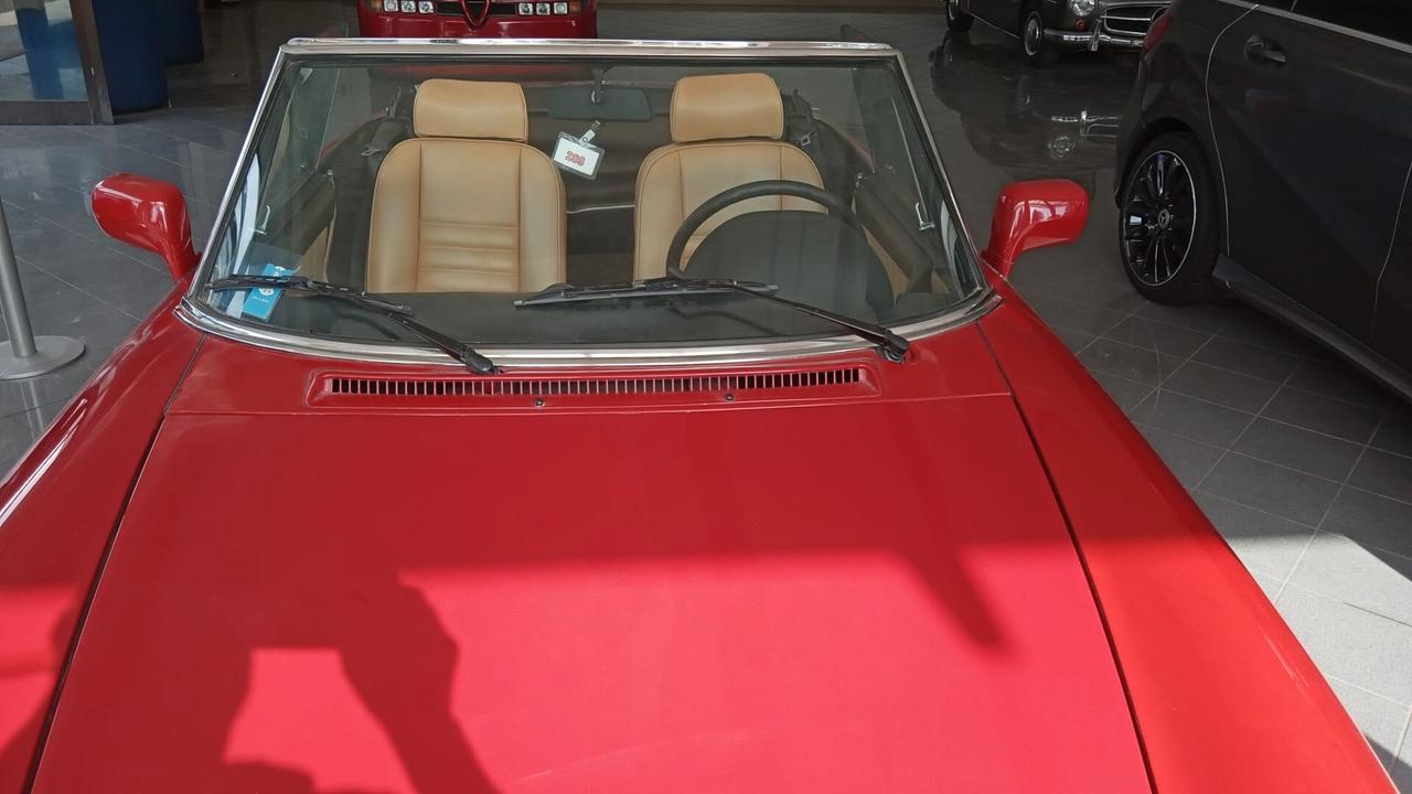 Alfa Romeo Spider 2.0i cat