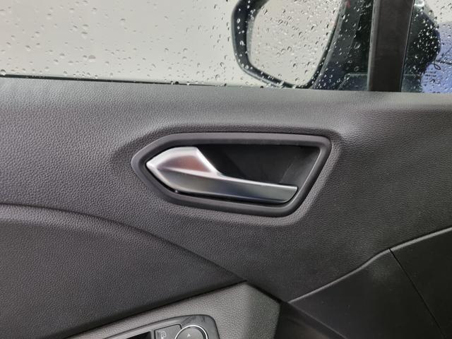 MITSUBISHI Colt 1.0L turbo 90 CV Invite