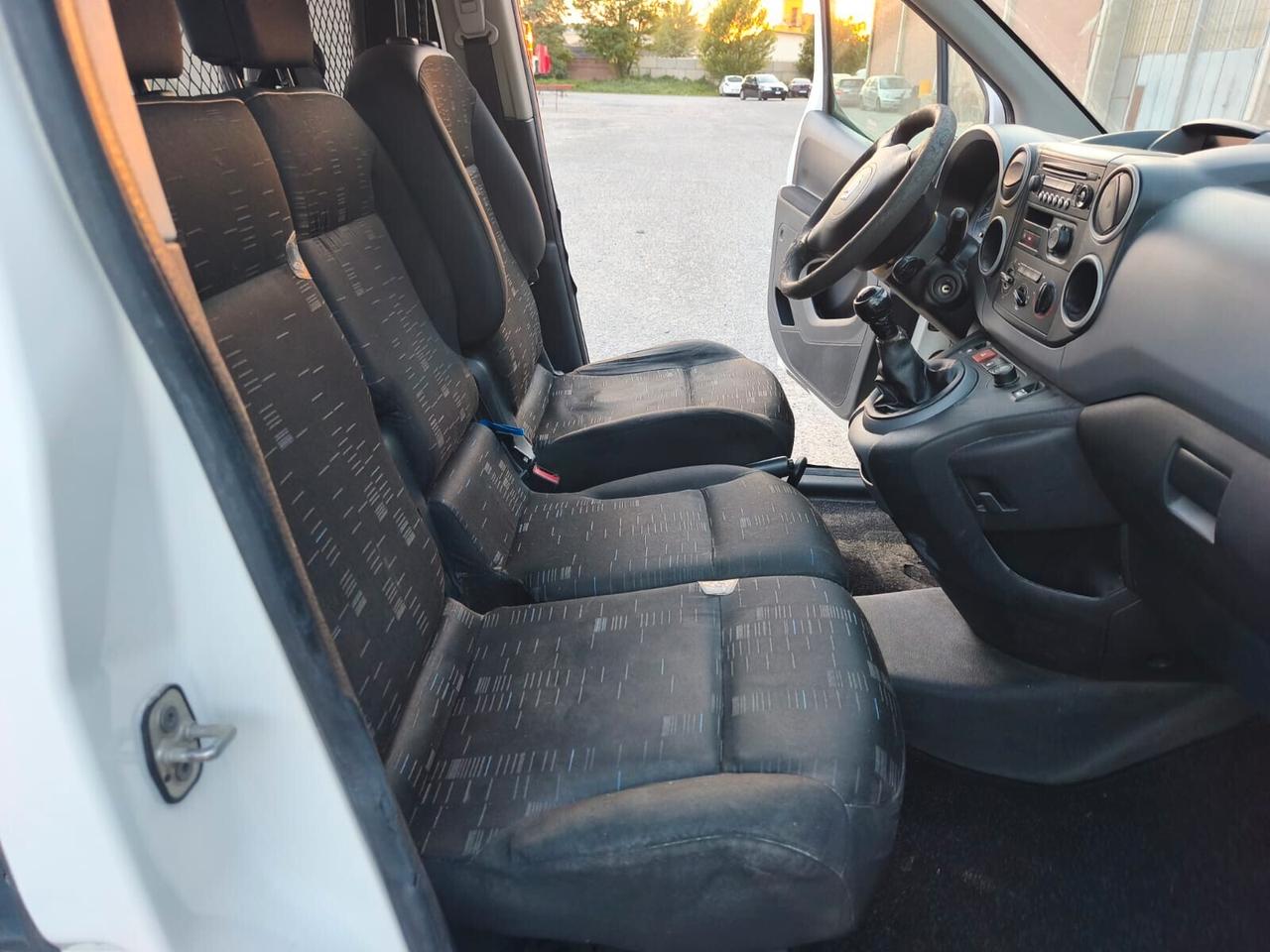 Citroen Berlingo 2010---1.6 Benzina Autocarro