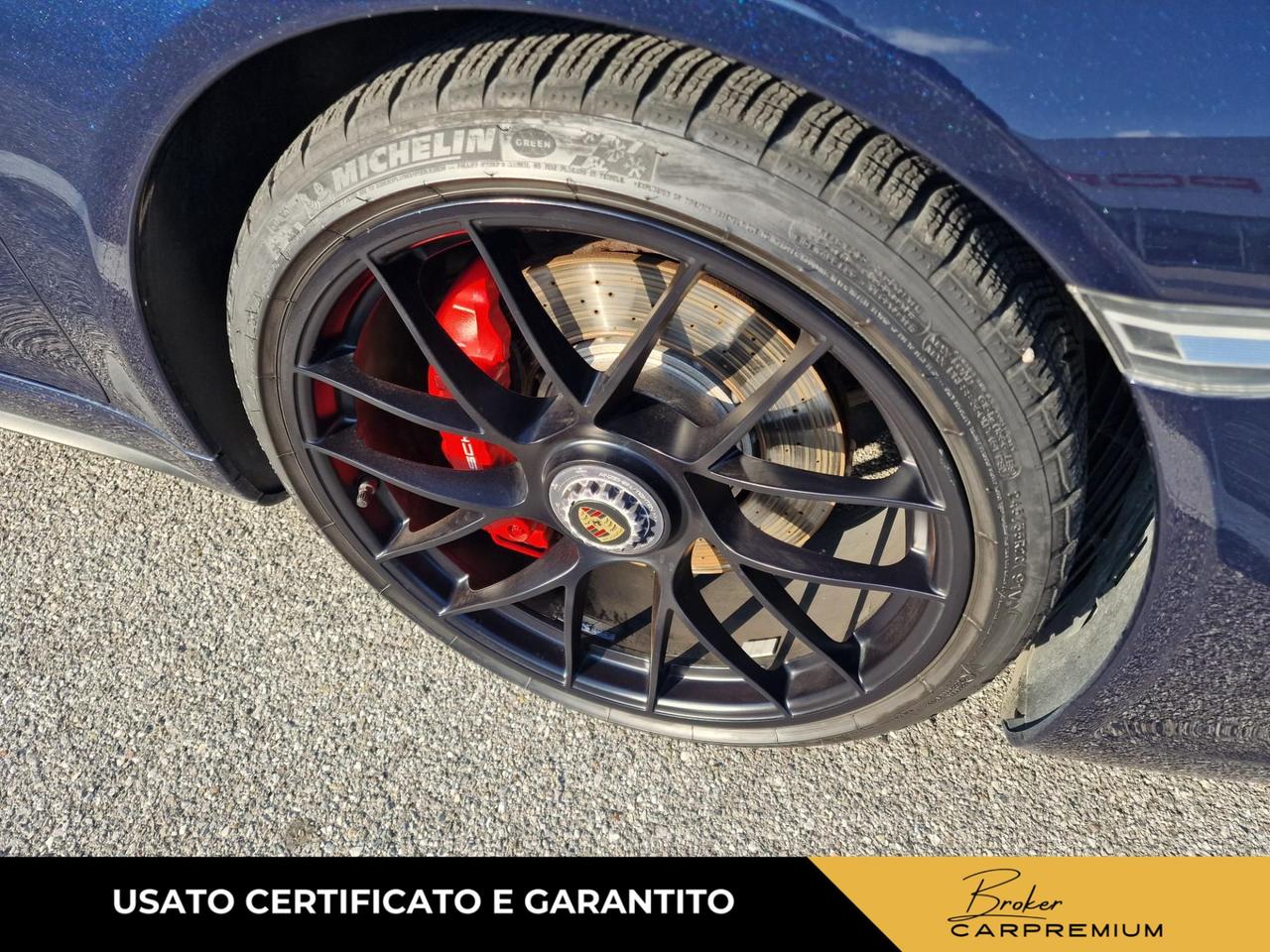 Porsche 911 3.0 Carrera 4 GTS auto