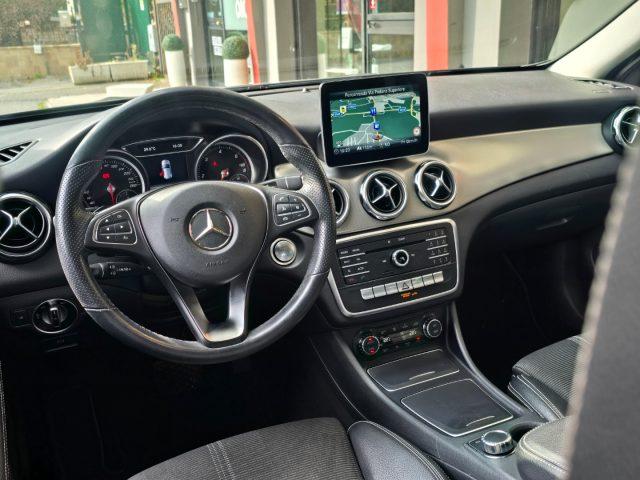 MERCEDES-BENZ GLA 200 d Automatic Navigatore RetroCamera Xenon + LED