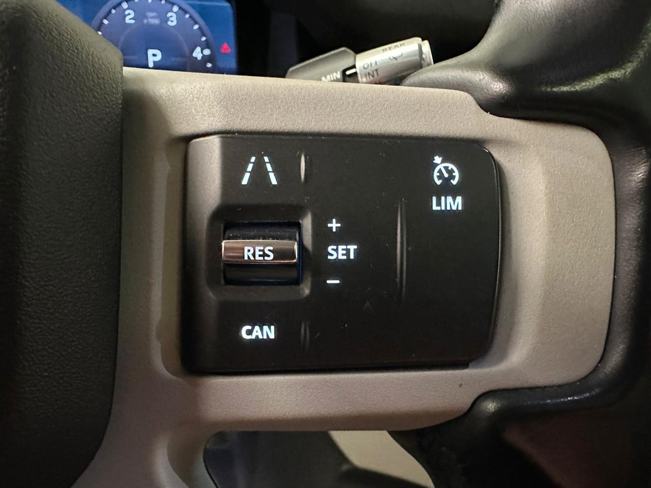 Land Rover Defender 110 2.0 SD4 AWD Auto 75° ANNIVERSARIO