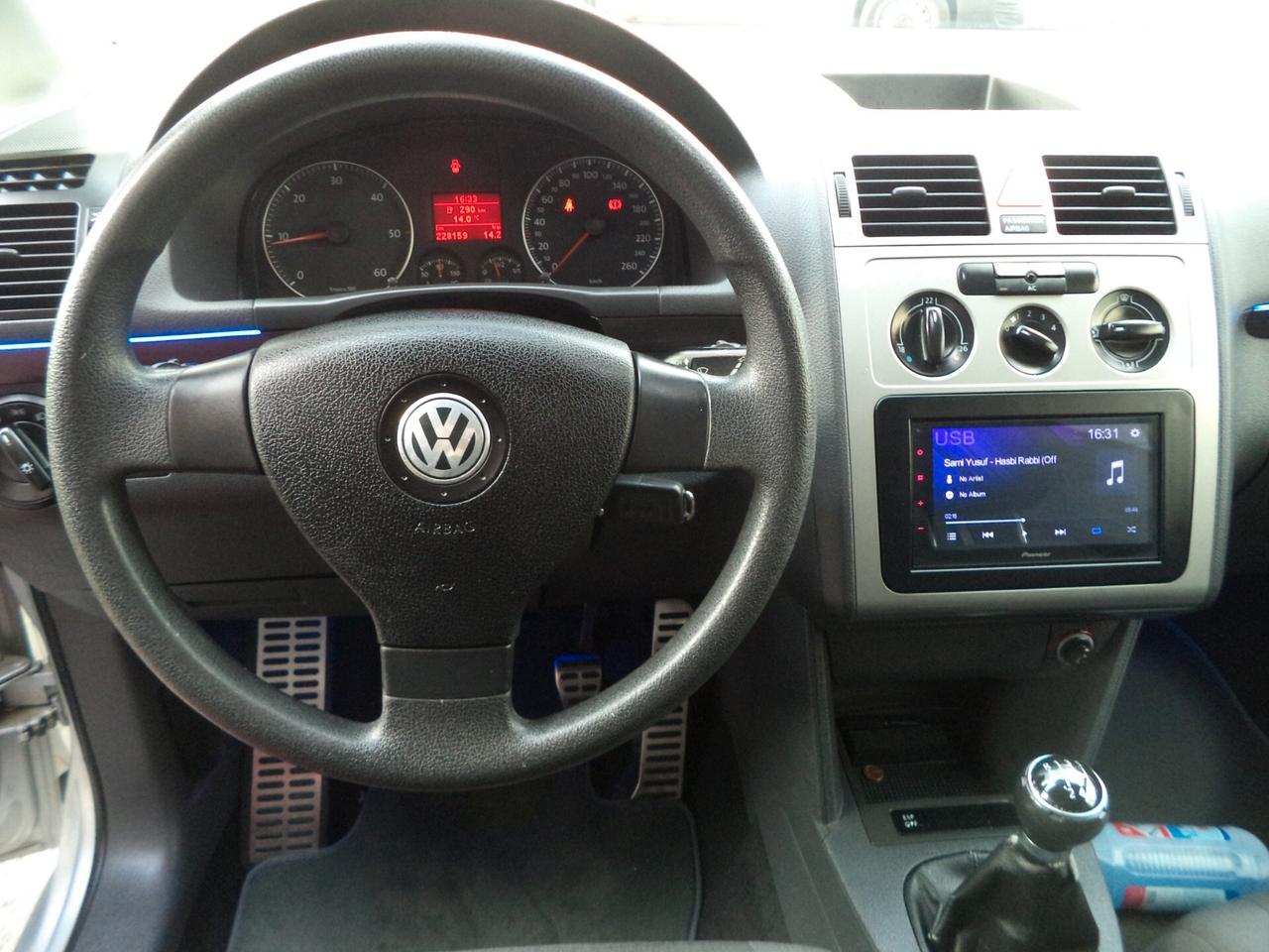 Volkswagen Touran 1.9 TDI 105CV DPF Highline BMT 7 POSTI