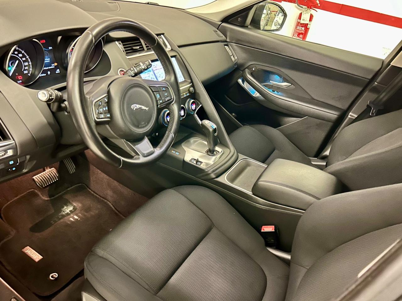 Jaguar E-Pace 2.0D 180 CV AWD aut. First Edition