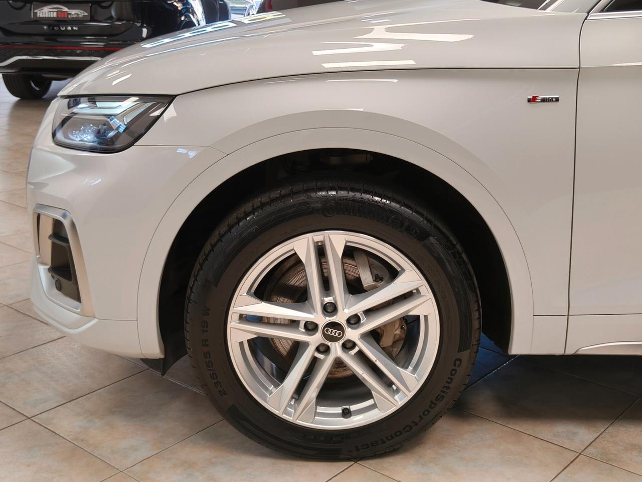 Audi Q5 SPB 40 TDI quattro S tronic line