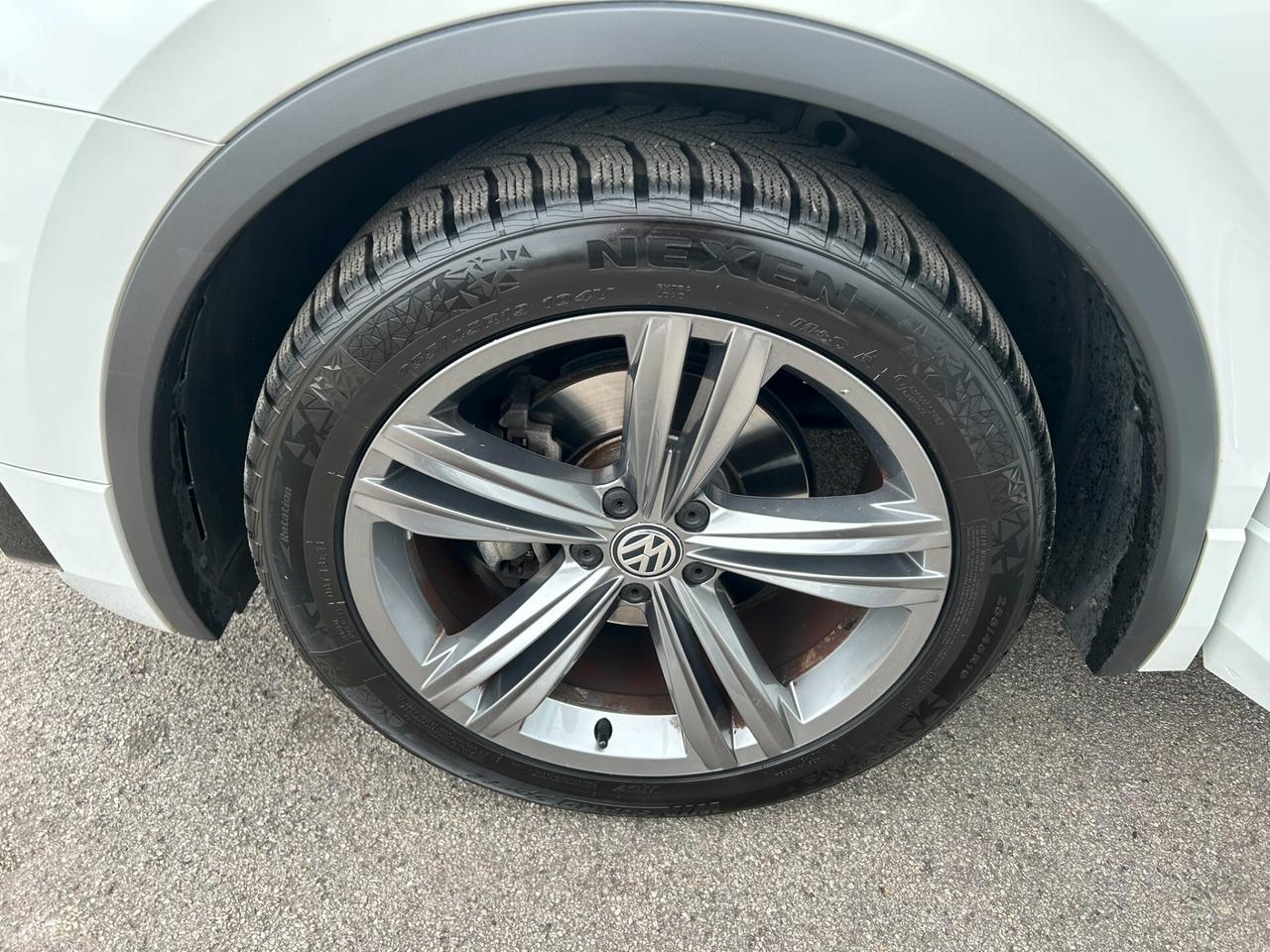 VW TIGUAN 2.0 TDI 150CV DSG 4MOTION R-Line