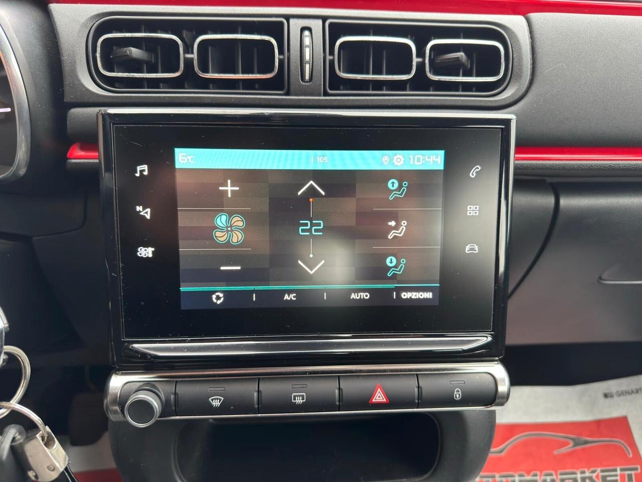 Citroen C3 1.2 PureTech 82cv Shine