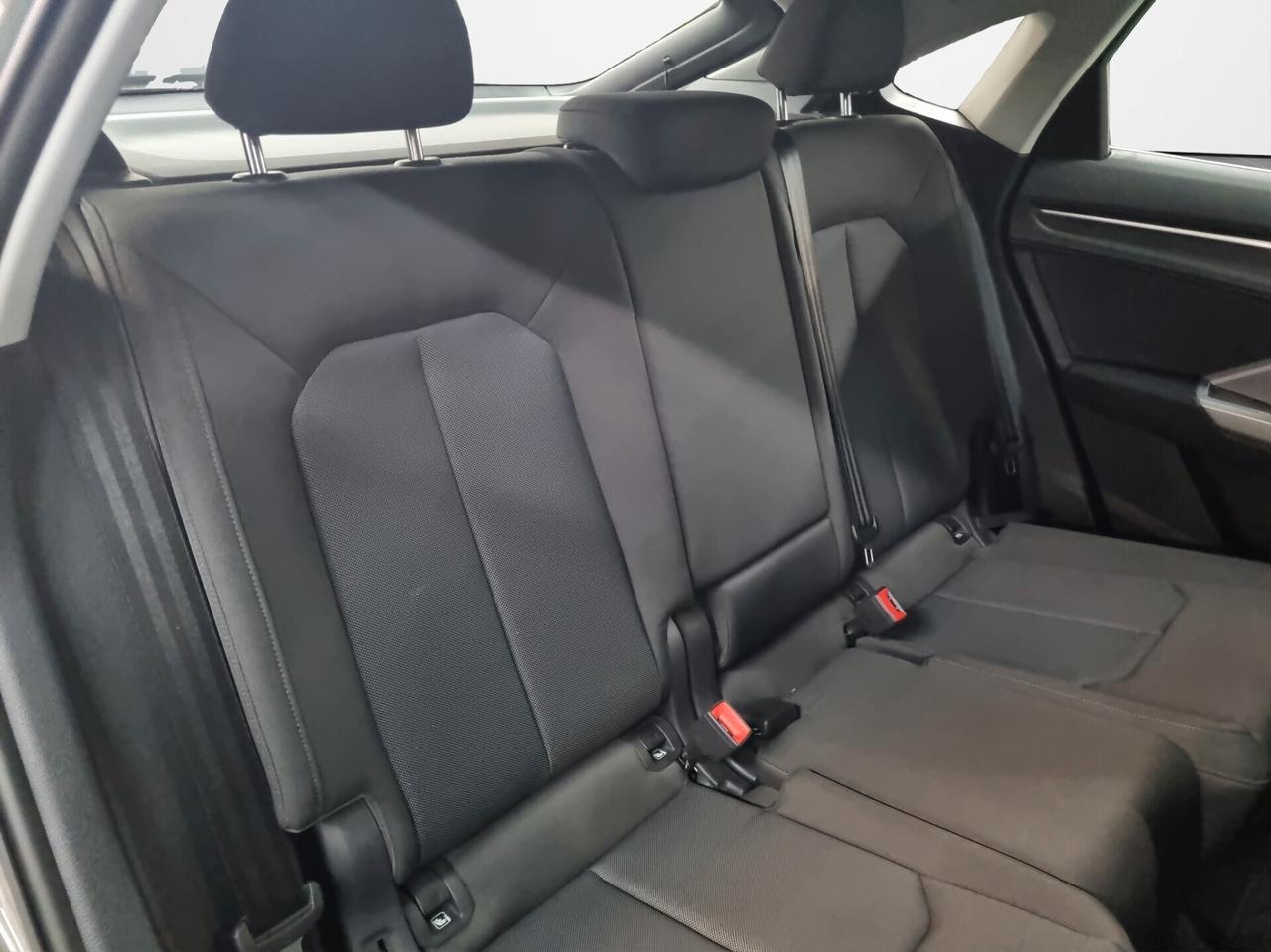Audi Q3 SPORTBACK 35 TFSI S tronic Business Plus