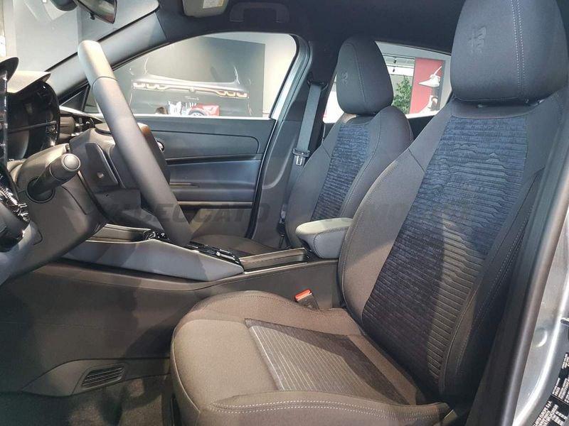 Alfa Romeo Junior Junior 1.2 ibrida 136cv edct6