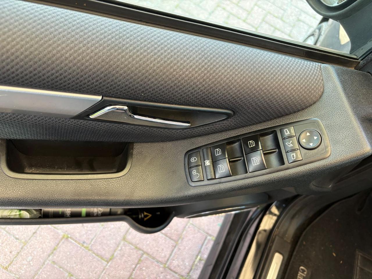 Mercedes-Benz B 180 Sport B 180 CDi #11032