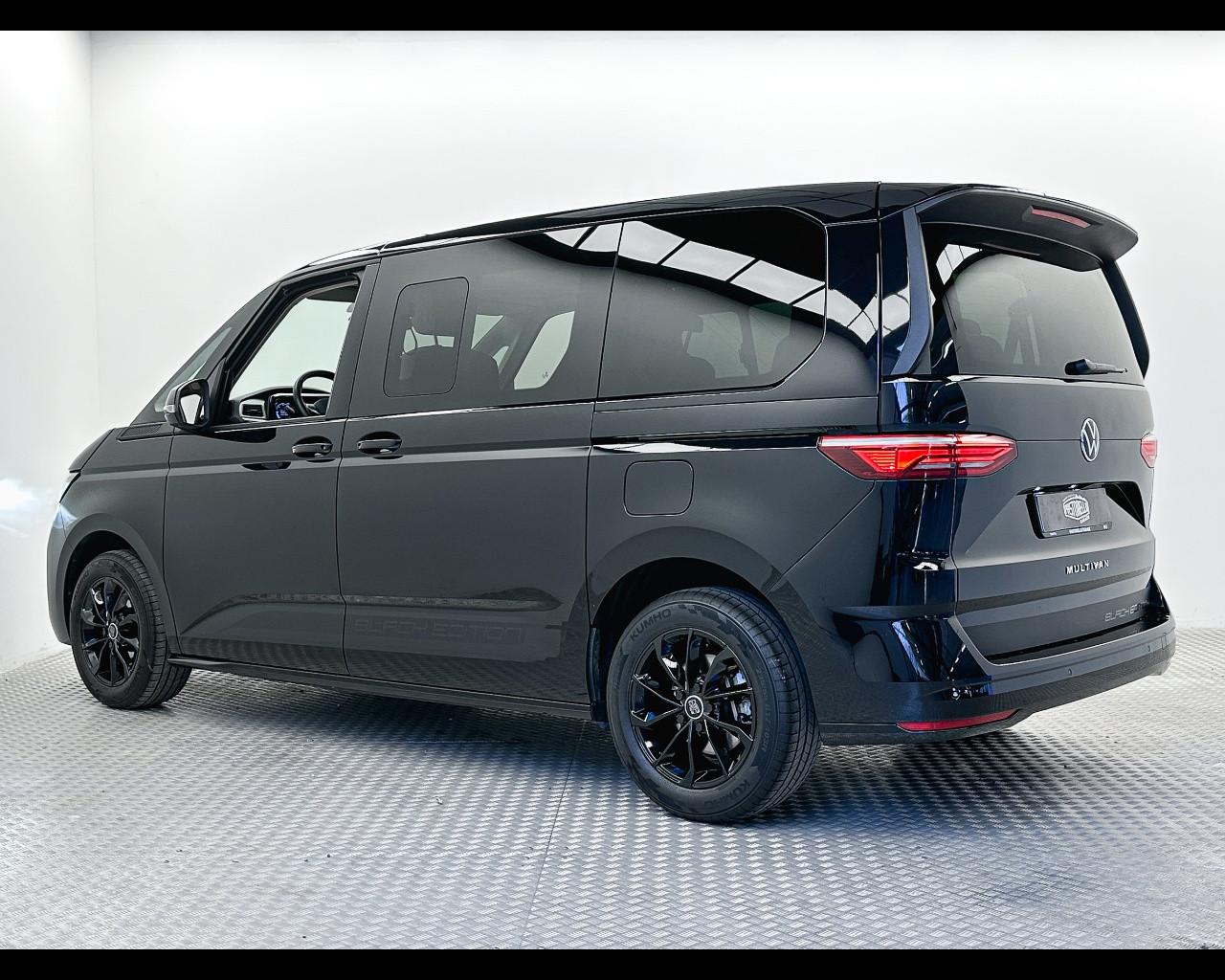 VOLKSWAGEN Multivan 7ª '21-> - Multivan 2.0 TDI 150CV DSG Space