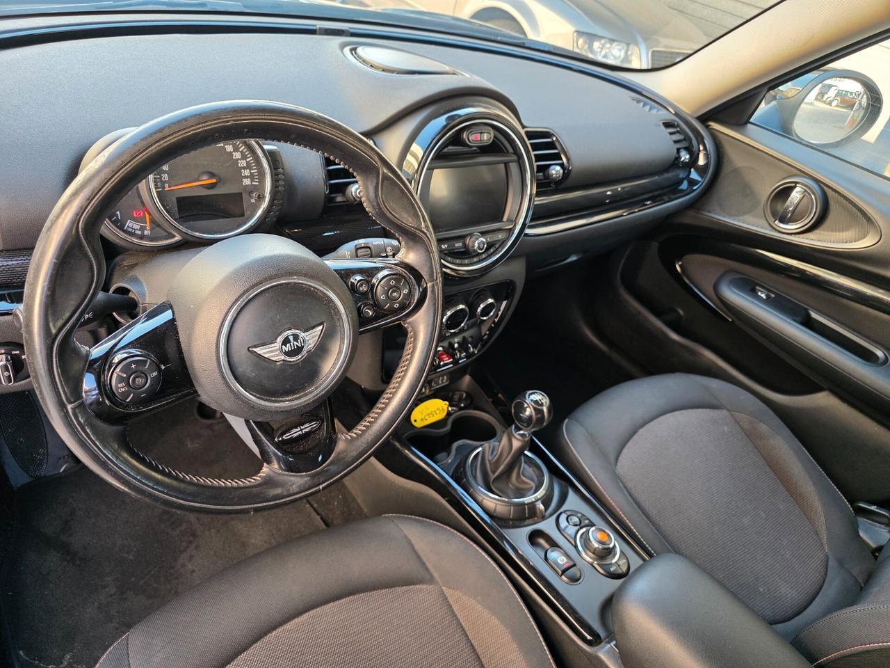Mini One Clubman 1.5 D Hype km veri