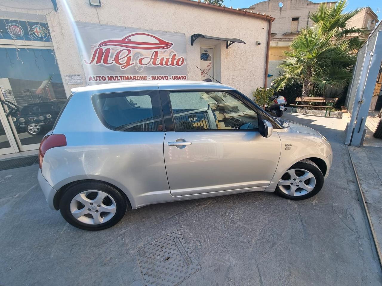 Suzuki Swift 1.3 DDiS 3p. GL