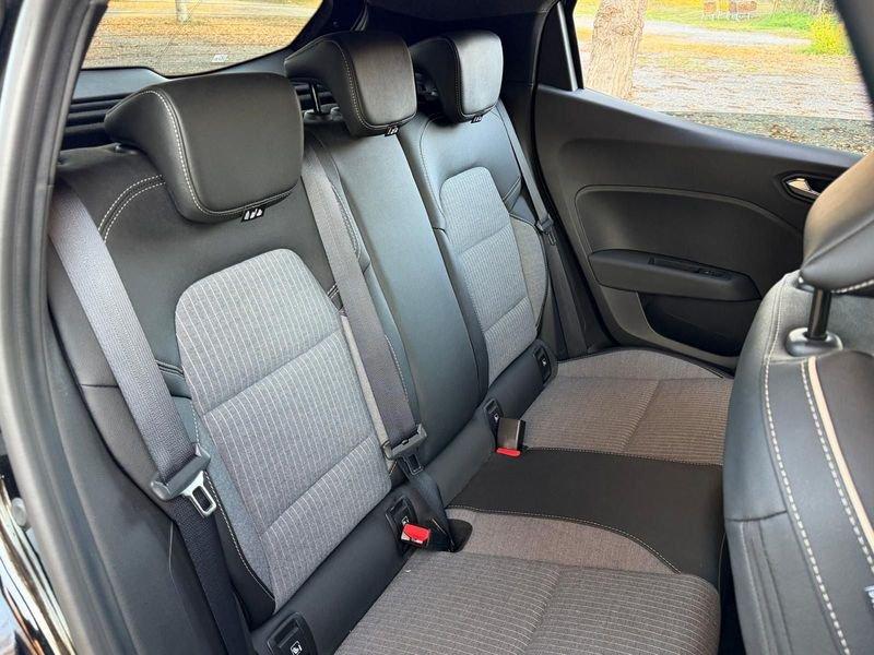 Renault Clio Clio 1.0 tce Techno 90cv "NERO ETOILE" +GPL