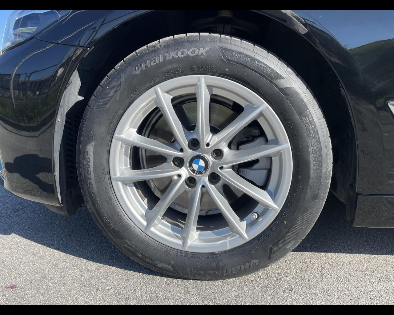 BMW Serie 5(G30/31/F90) - 518d 48V Business