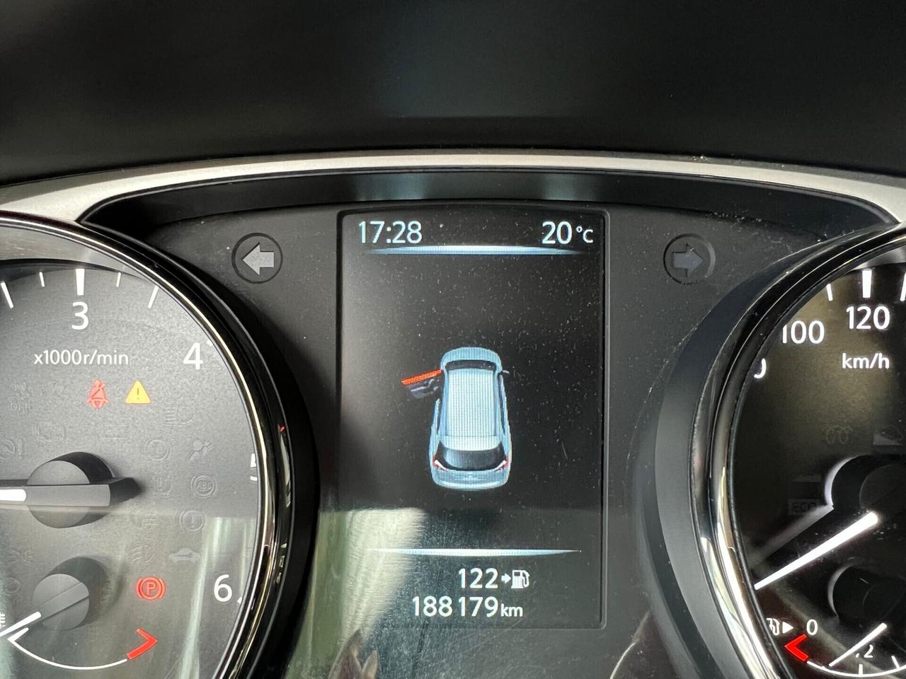 Nissan X-Trail 1.6 dCi 2WD Tekna