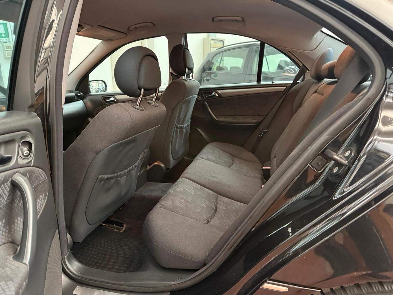 Mercedes C 220 CDI 143CV Avantgarde ok Neopatentati