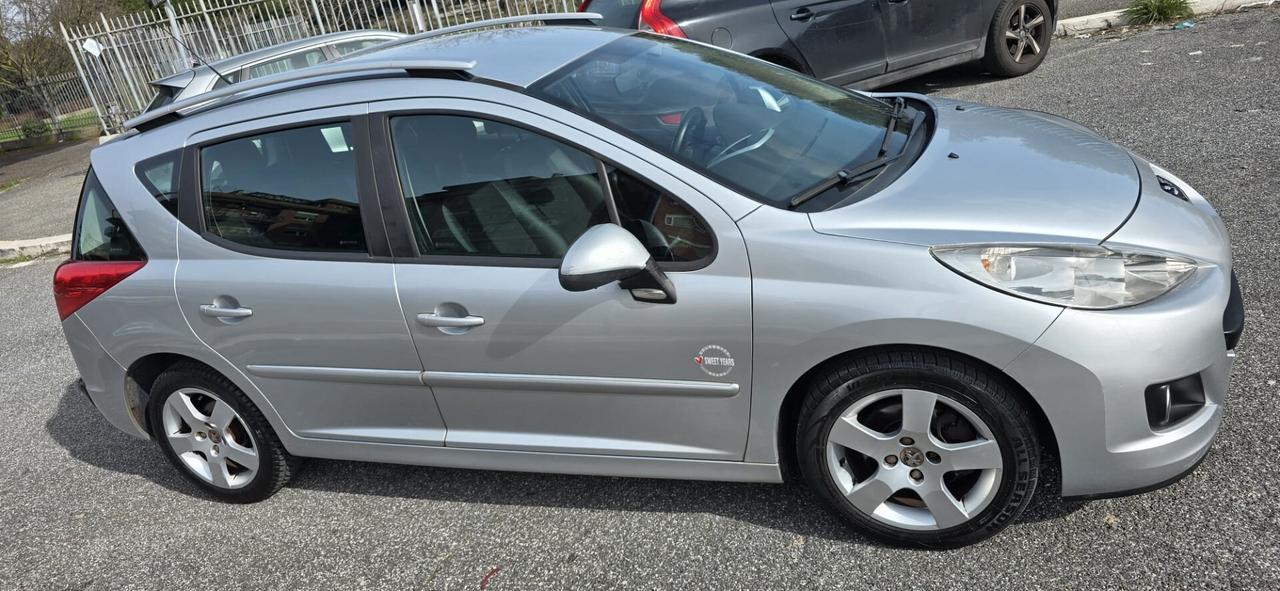 Peugeot 207 1.6 8V HDi 92 cv Sweet Years garanzia