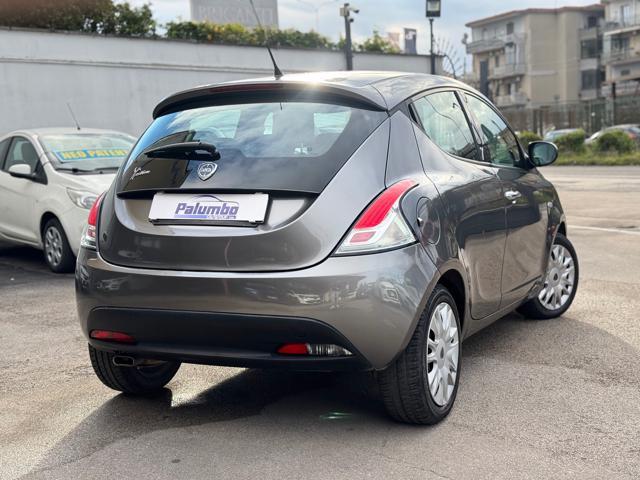 LANCIA Ypsilon 1.2 69 CV 5 porte GPL Ecochic Gold