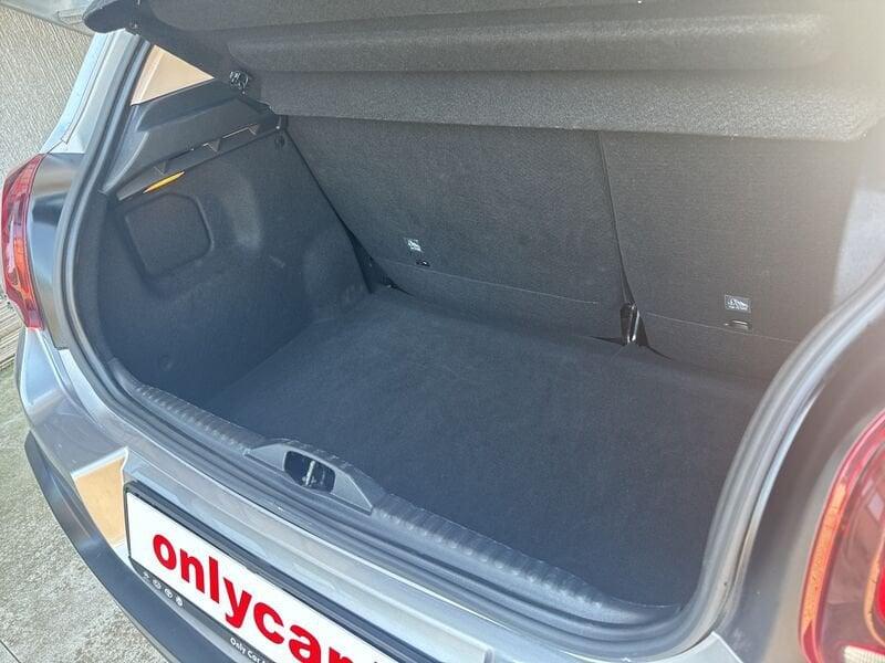 Citroën C3 PureTech 83 S&S Shine, Navi