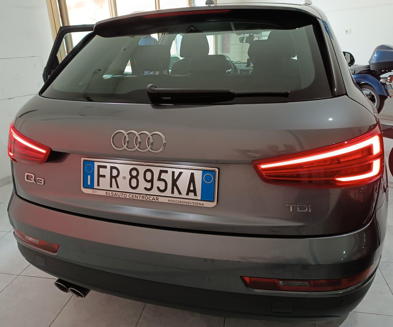 Audi Q3 2.0 TDI 120 CV S tronic Business