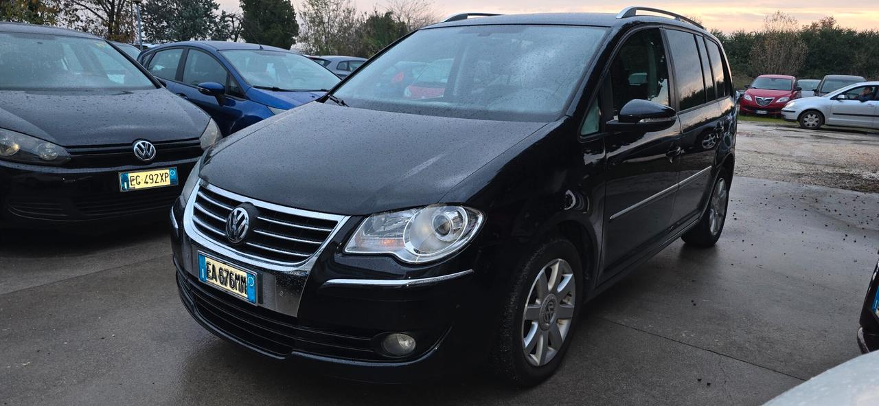 Volkswagen Touran 2.0 TDI 170CV DPF Highline