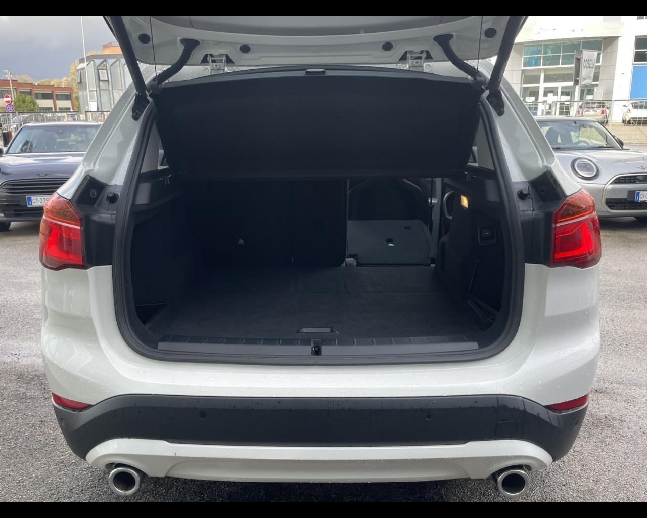 BMW X1 (F48) - X1 sDrive18d Advantage