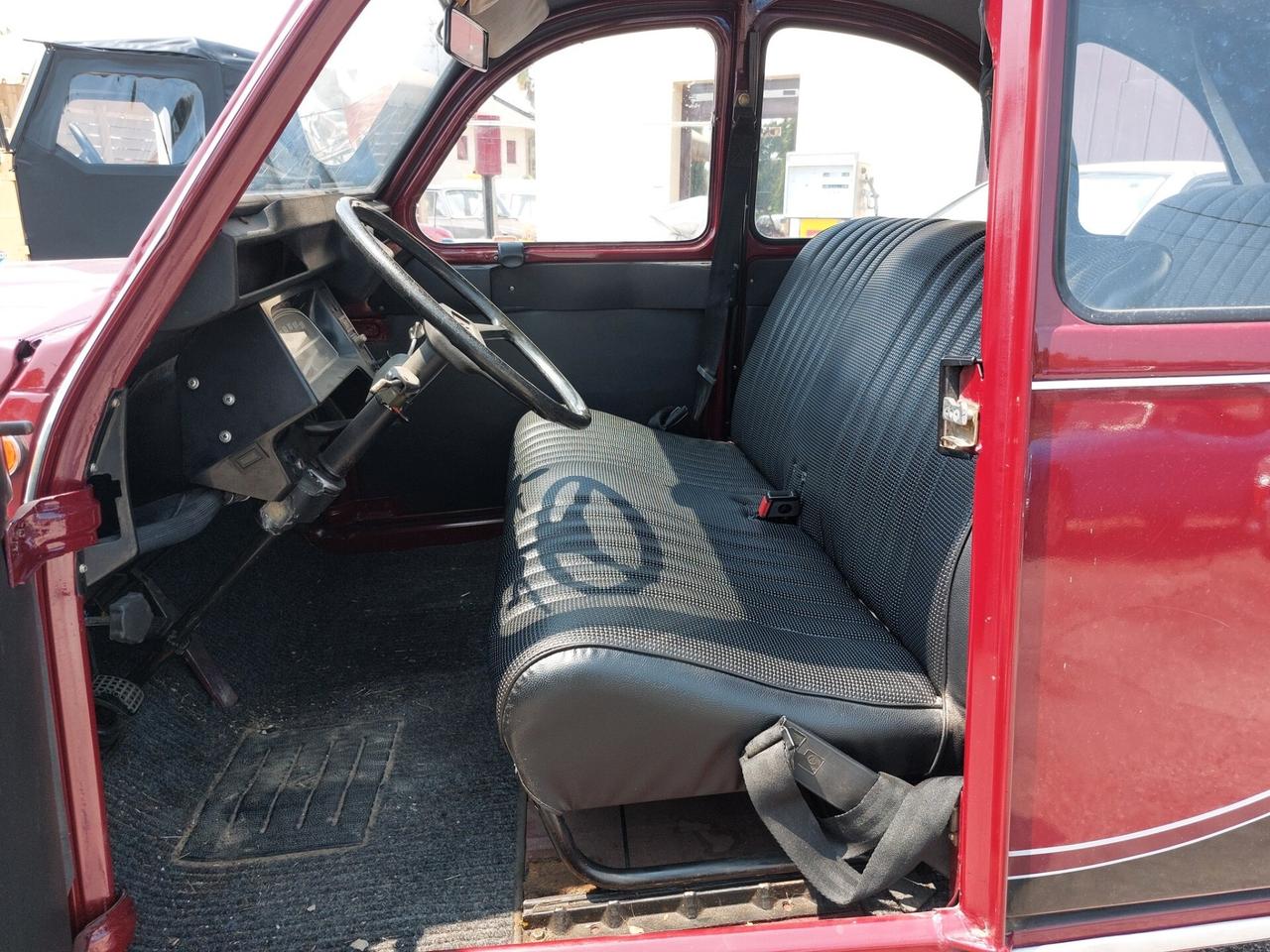 Citroen 2CV del 1978 ( Replica del modello Charleston )
