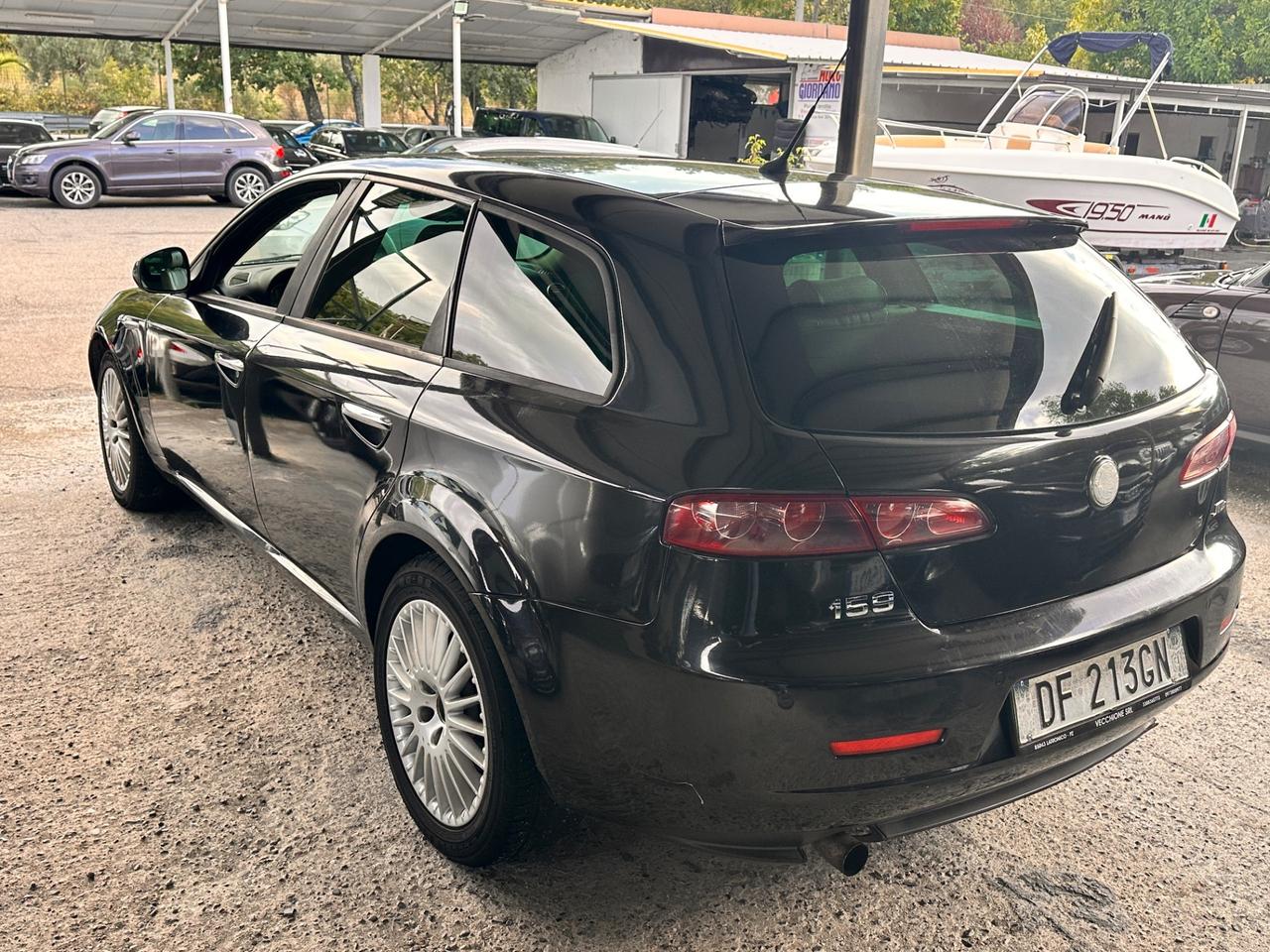 Alfa Romeo 159 1.9 JTDm Sportwagon Distinctive