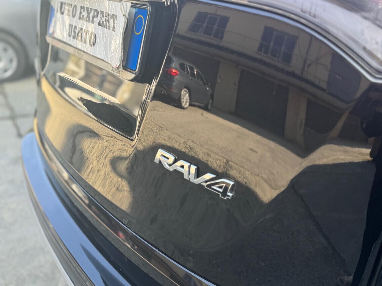 Toyota RAV 4 RAV4 2.0 D-4D Active 2016