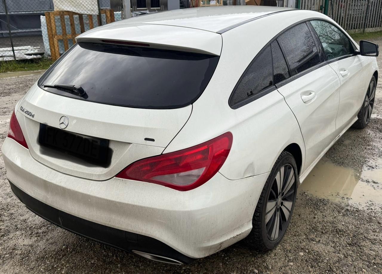 Mercedes-benz CLA 200 CLA 200 d S.W. Automatic Premium