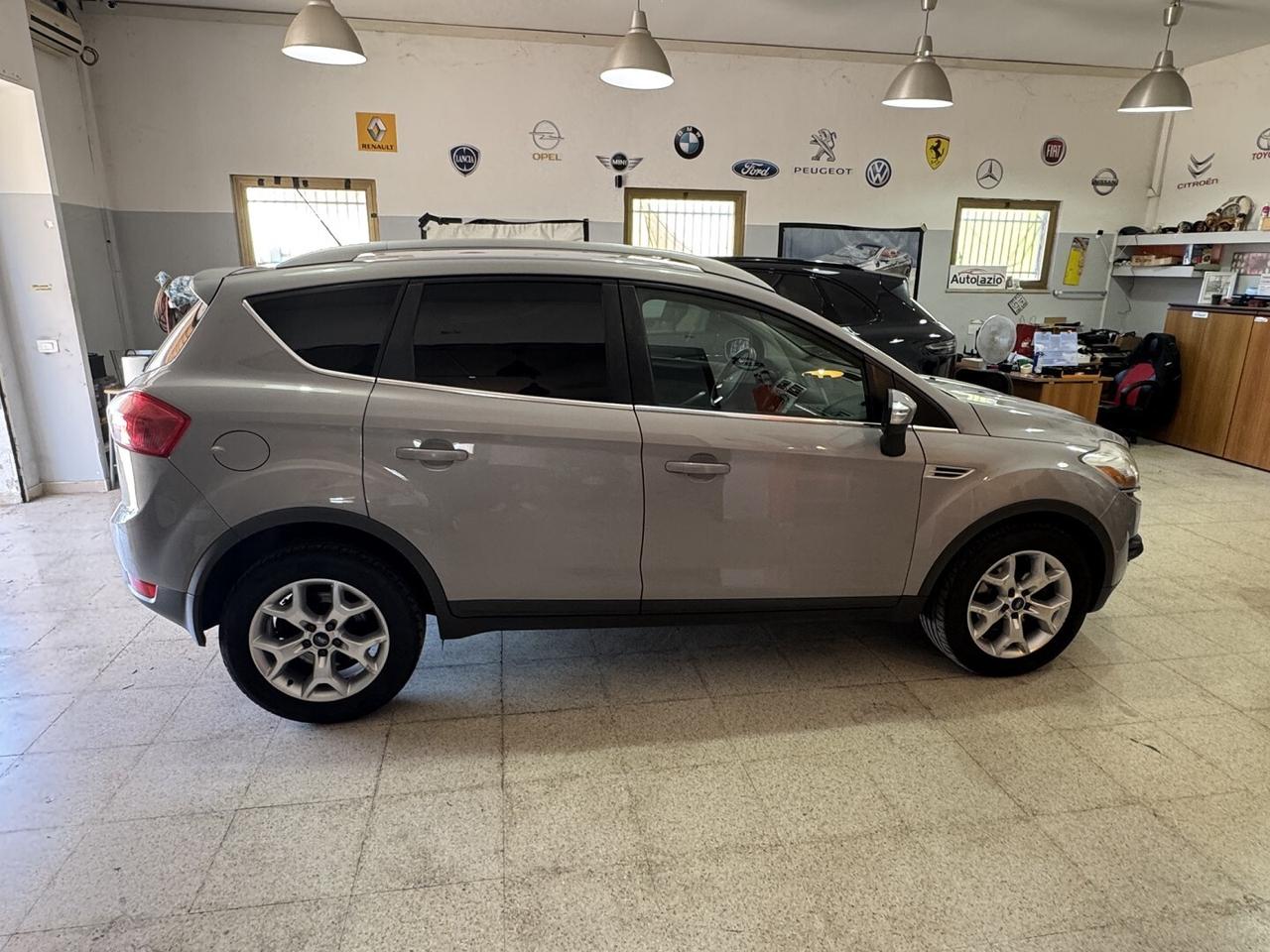 FORD KUGA 2.0 TDCi Titanium